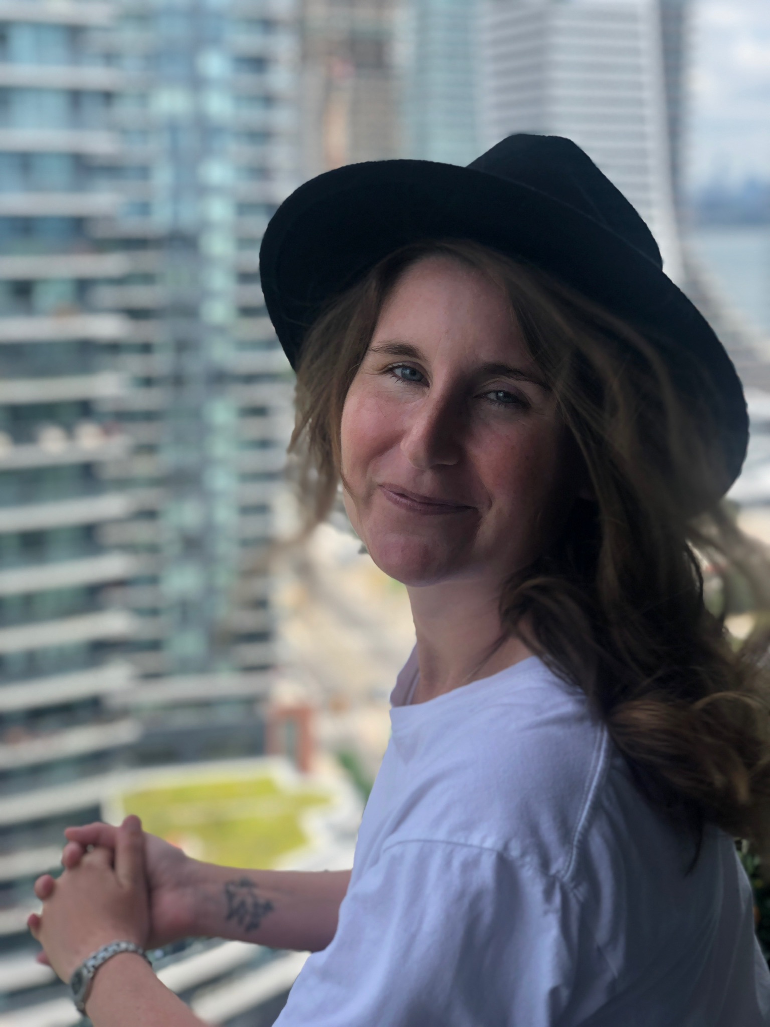 Hayley Morrison – Horse Racing Journalist Hayley Morrison - Horse Racing Journalist