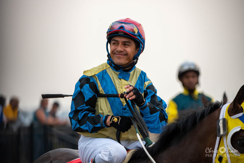 Enrique Alonzo Gonzalez - Jockeys Canada